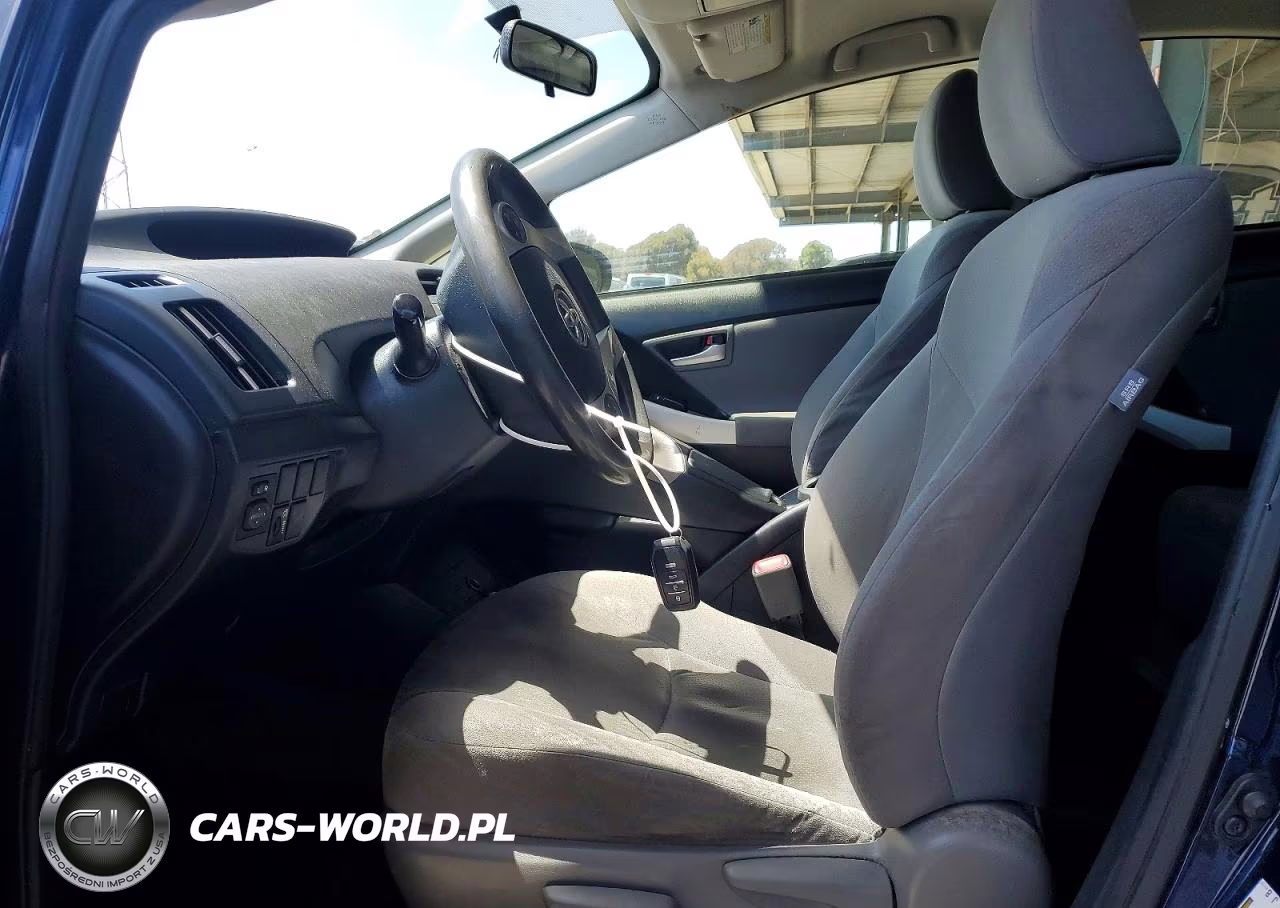 2013 Toyota Prius Three VIN:JTDKN3DU1D1691547 - 7
