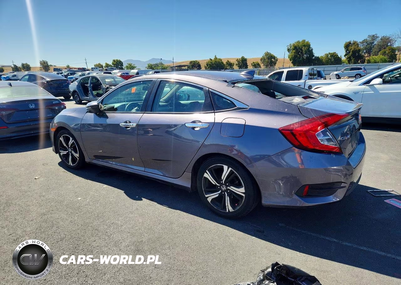 2017 Honda Civic Touring VIN:19XFC1F9XHE209732 - 2