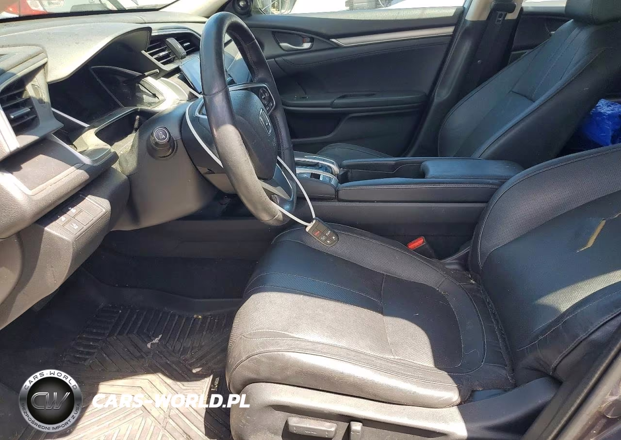 2017 Honda Civic Touring VIN:19XFC1F9XHE209732 - 7