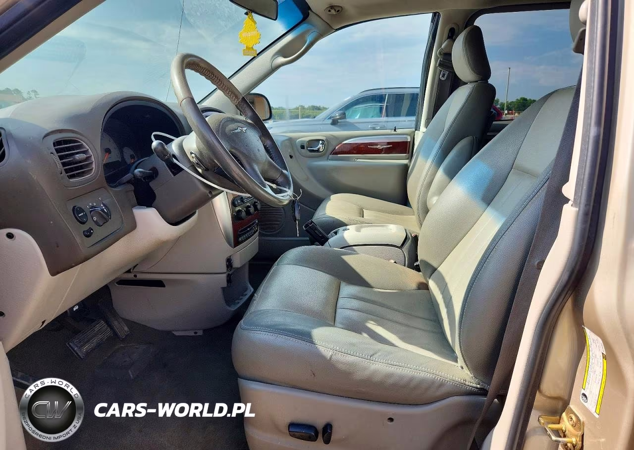 2006 Chrysler Town & Country Touring VIN:2A4GP54L26R702342 - 7