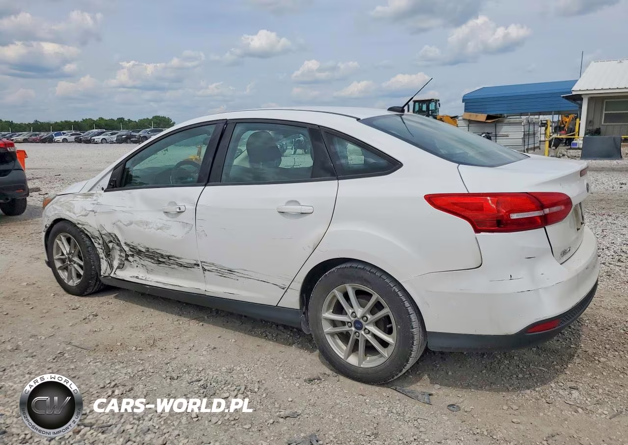 2017 Ford Focus Se VIN:1FADP3F22HL222837 - 2