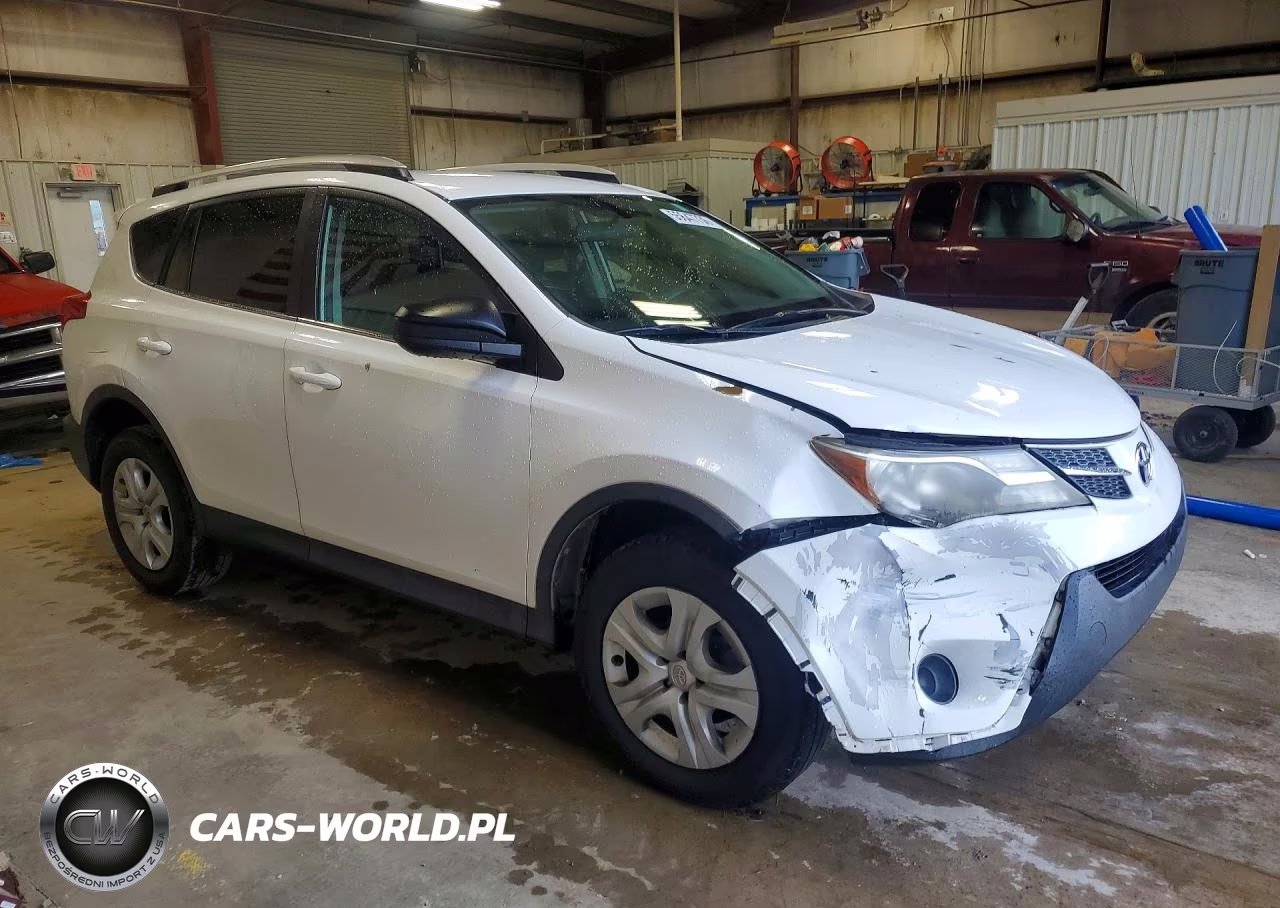 2015 Toyota Rav4 Le VIN:2T3ZFREV8FW162834 - 4
