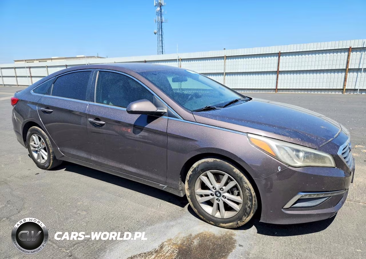 2015 Hyundai Sonata Se VIN:5NPE24AF8FH229631 - 4