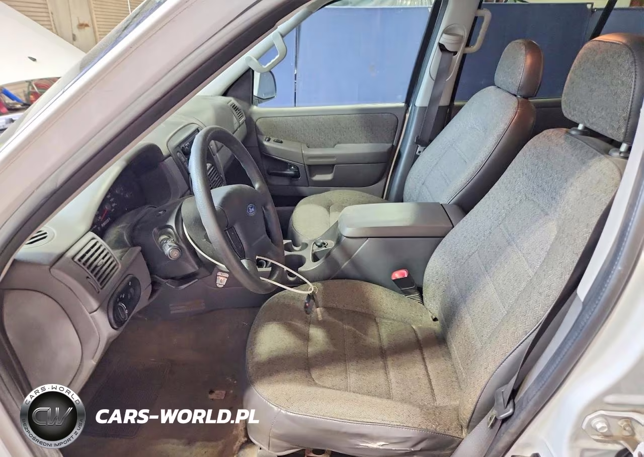 2004 Ford Explorer Xls VIN:1FMZU72K04ZA93165 - 7