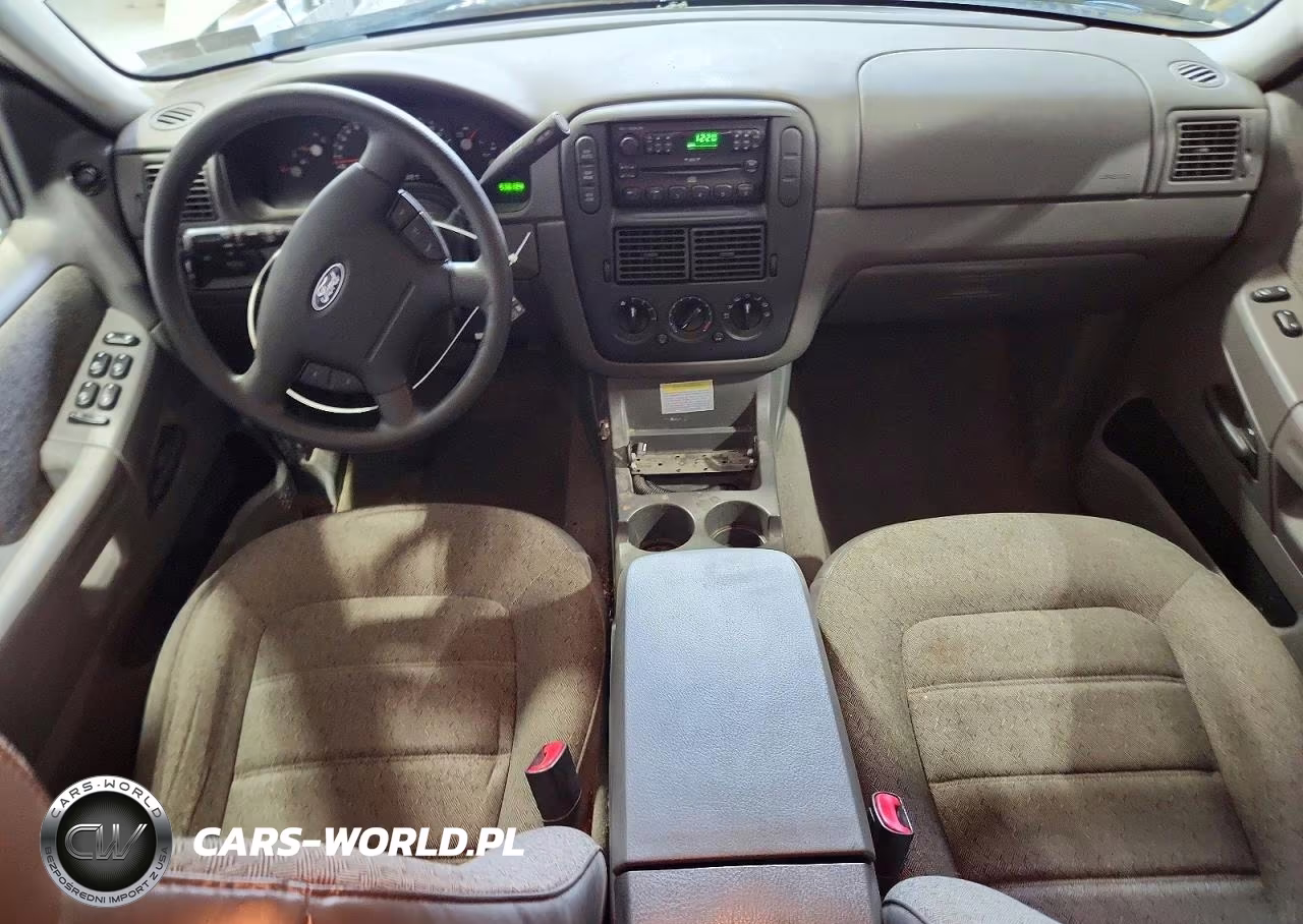 2004 Ford Explorer Xls VIN:1FMZU72K04ZA93165 - 8