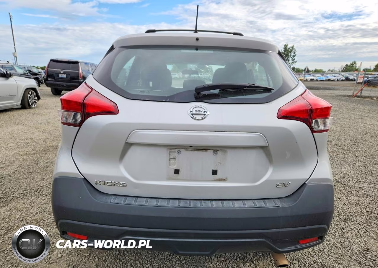 2019 Nissan Kicks Sv VIN:3N1CP5CU4KL470674 - 6