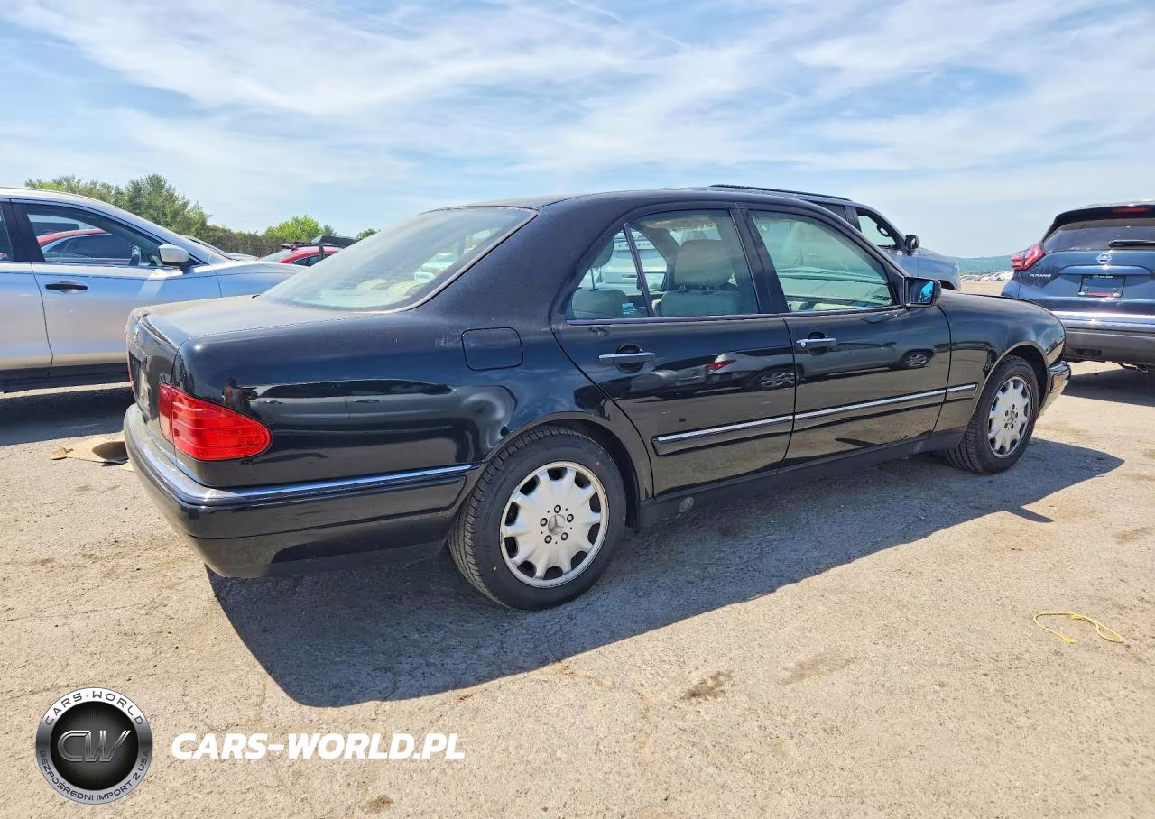 1997 Mercedes-Benz E 320 VIN:WDBJF55F8VJ030022 - 3
