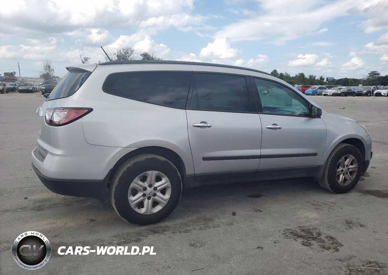 2015 Chevrolet Traverse Ls VIN:1GNKRFED0FJ174271 - 3