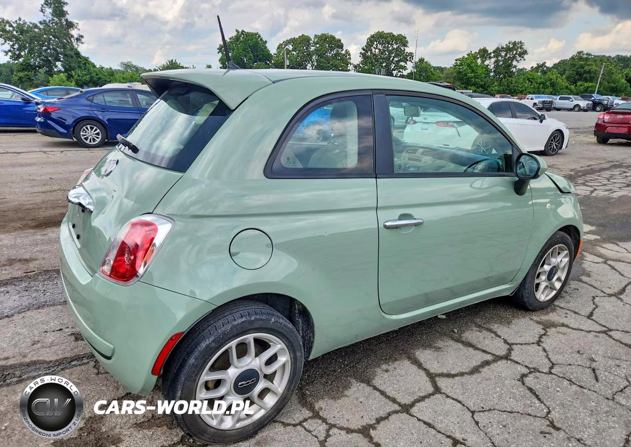 2013 Fiat 500 Pop VIN:3C3CFFAR1DT738530 - 3