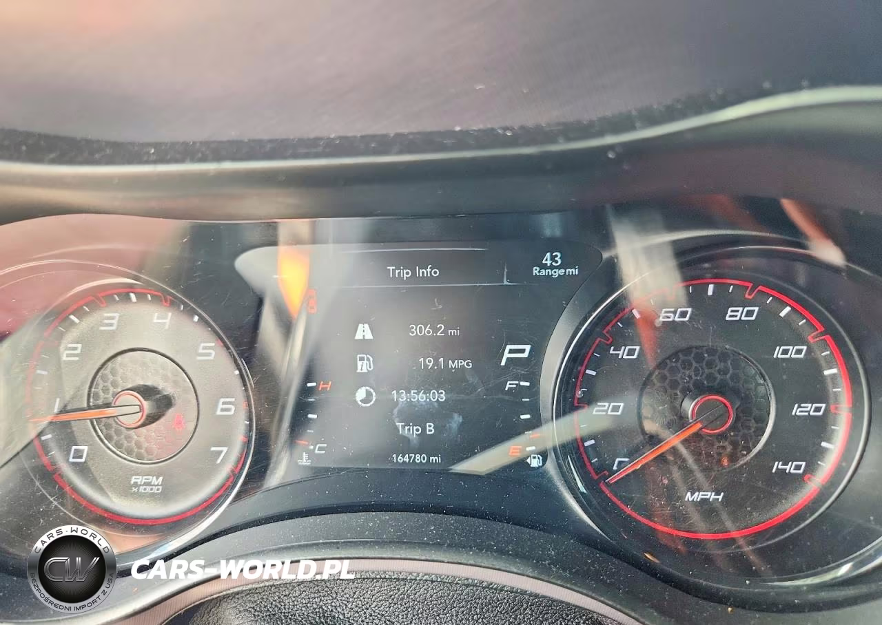 2019 Dodge Charger Sxt VIN:2C3CDXBG6KH732673 - 9