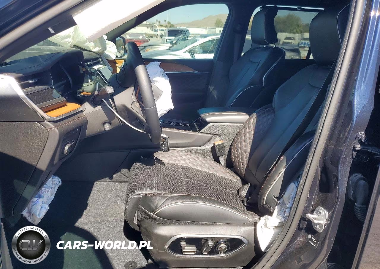2022 Jeep Grand Cherokee Summit 4Xe VIN:1C4RJYE62N8756406 - 7