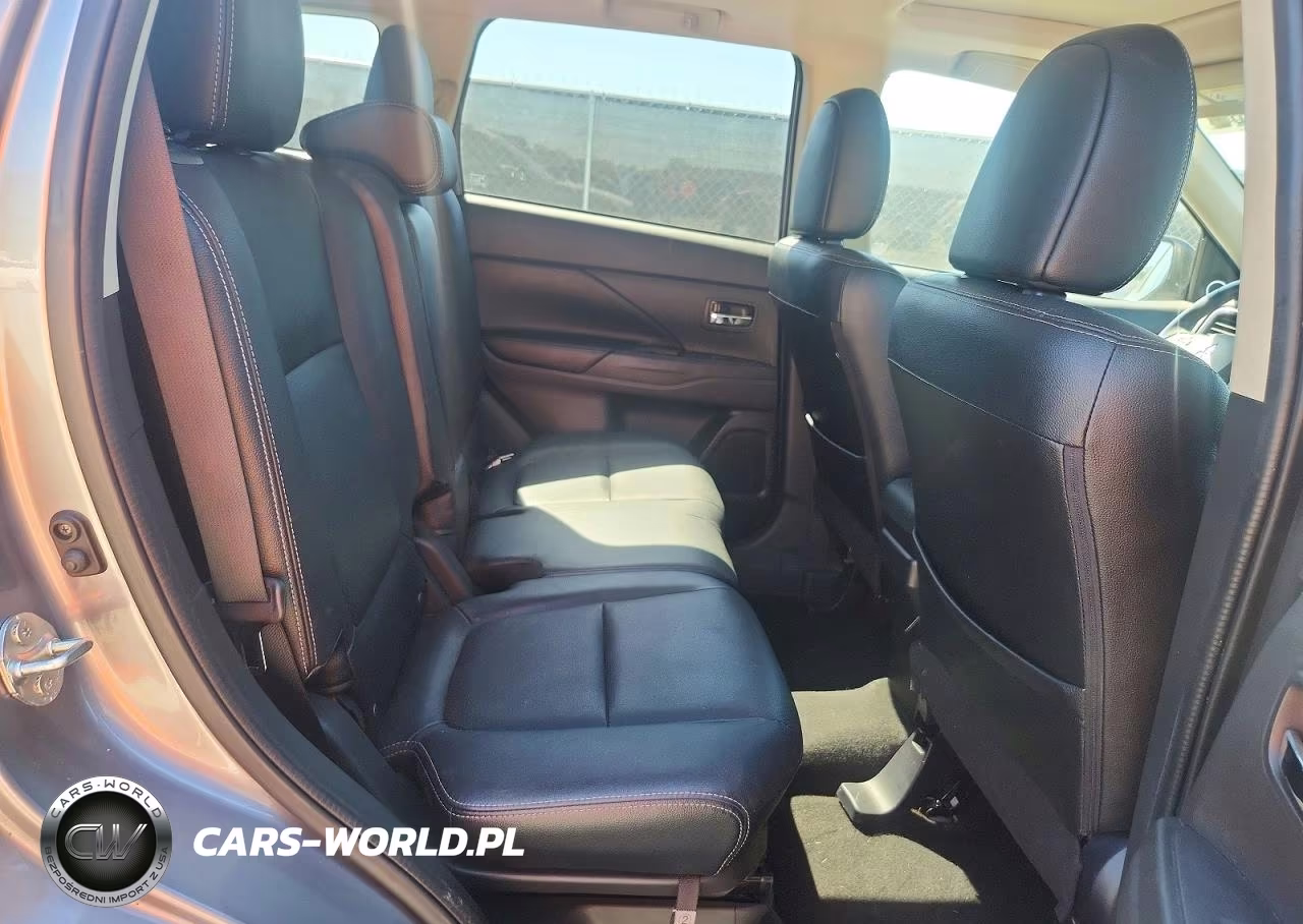 2016 Mitsubishi Outlander Se VIN:JA4AD3A37GZ004341 - 11