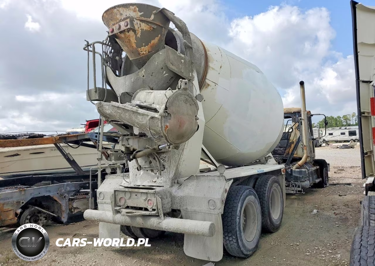 2020 Mack Granite Ready Mix Truck VIN:1M2GR2GC8LM013488 - 4