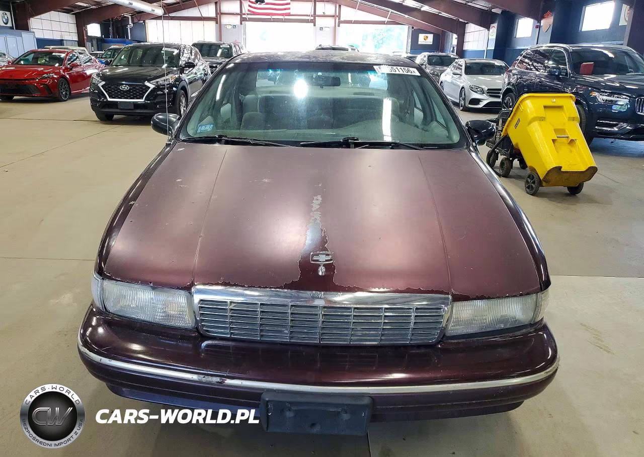 1995 Chevrolet Caprice Classic VIN:1G1BL52W9SR165311 - 5