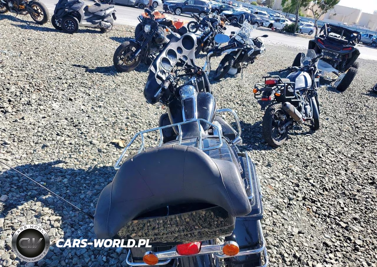 2008 Harley-Davidson Flht Classic VIN:1HD1FF4378Y607275 - 6