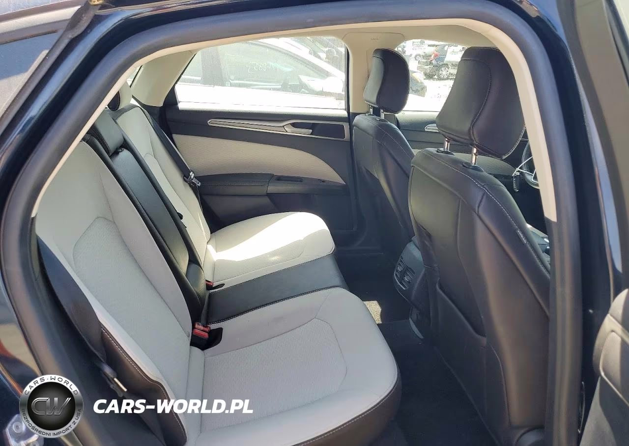 2020 Ford Fusion Se VIN:3FA6P0HD1LR183206 - 10