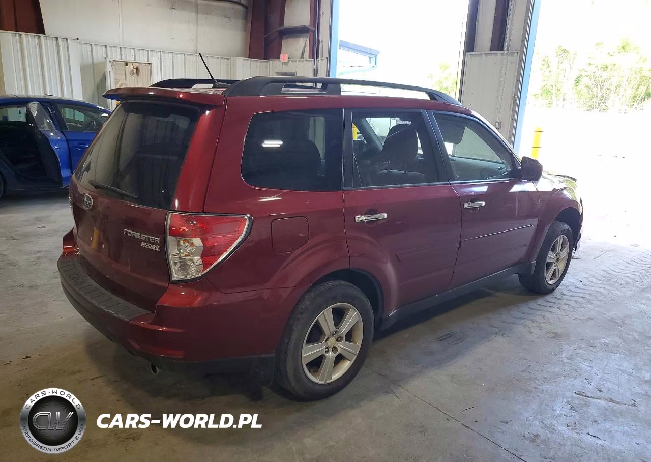2012 Subaru Forester 2.5X Premium VIN:JF2SHADC4CH416667 - 3