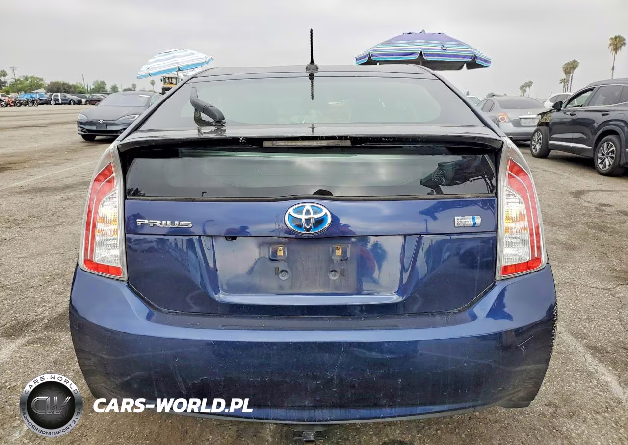 2015 Toyota Prius Three VIN:JTDKN3DU5F0444511 - 6