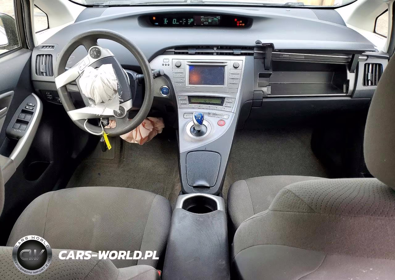 2015 Toyota Prius Three VIN:JTDKN3DU5F0444511 - 8