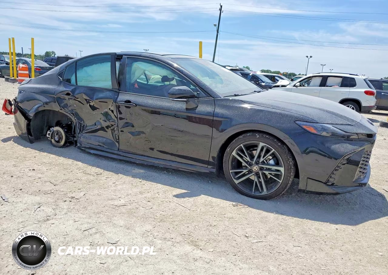 2026 Toyota Camry Xse VIN:4T1DBADKXTU554085 - 4