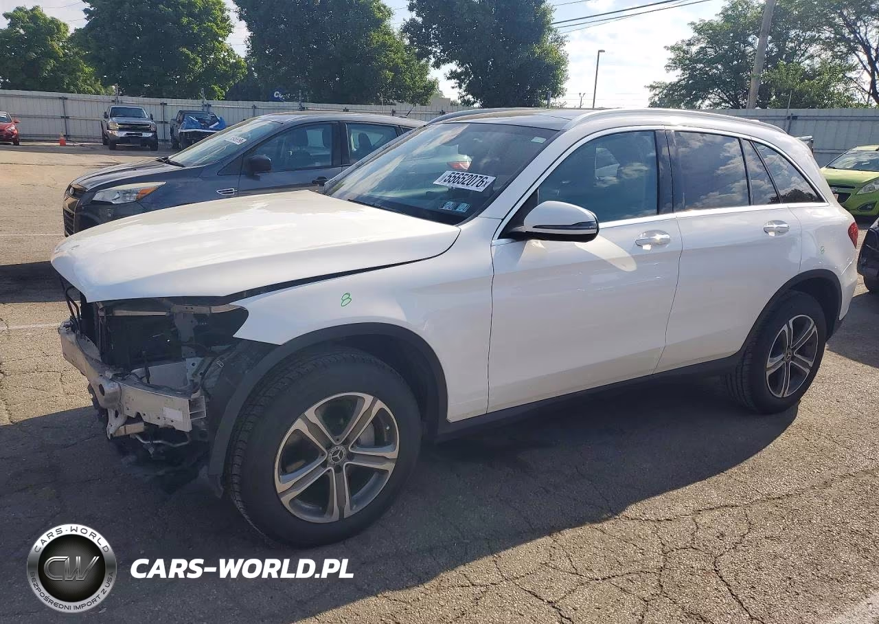 2018 Mercedes-Benz Glc 300 4Matic – zdjęcie 1 z 13