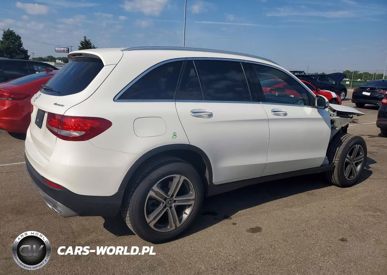 2018 Mercedes-Benz Glc 300 4Matic VIN:WDC0G4KB8JV077134 - 3
