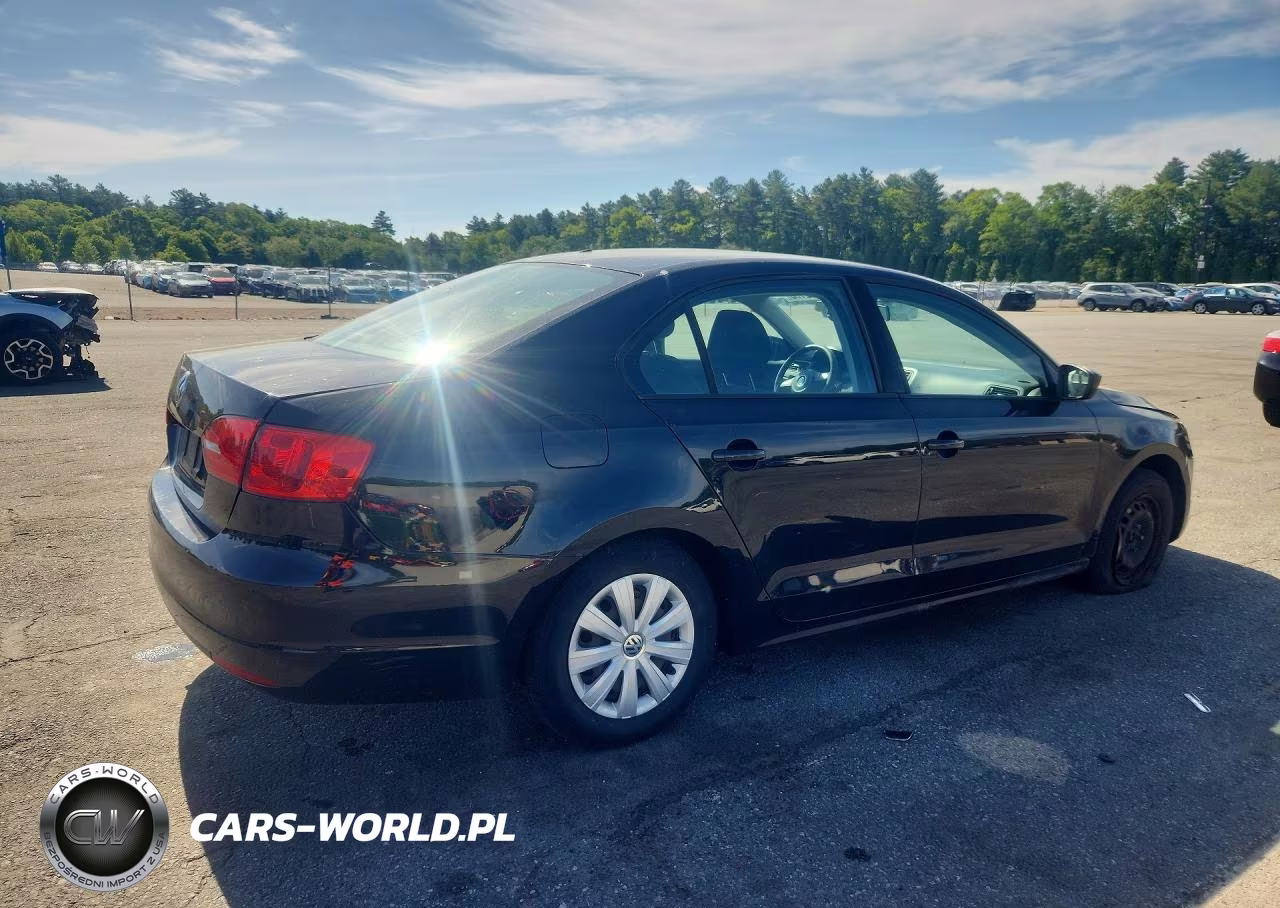 2011 Volkswagen Jetta Base VIN:3VW2K7AJ9BM365521 - 3