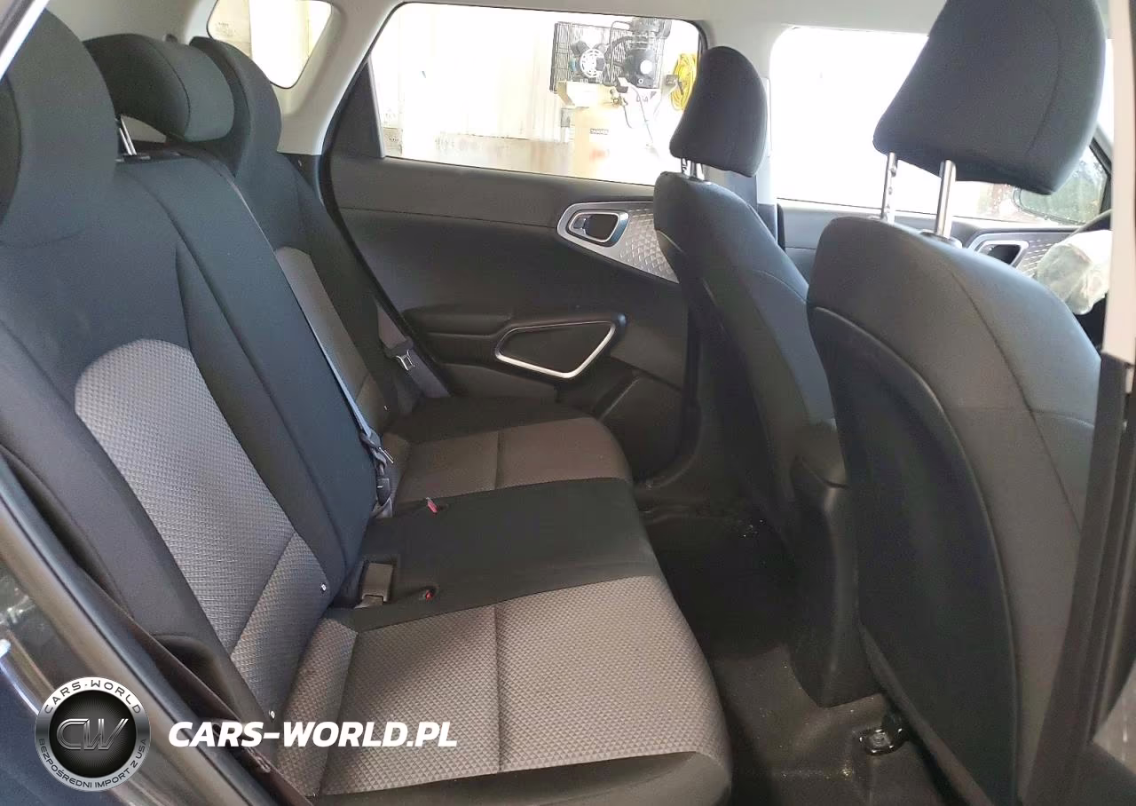 2025 Kia Soul Lx VIN:KNDJ23AU2S7263540 - 11