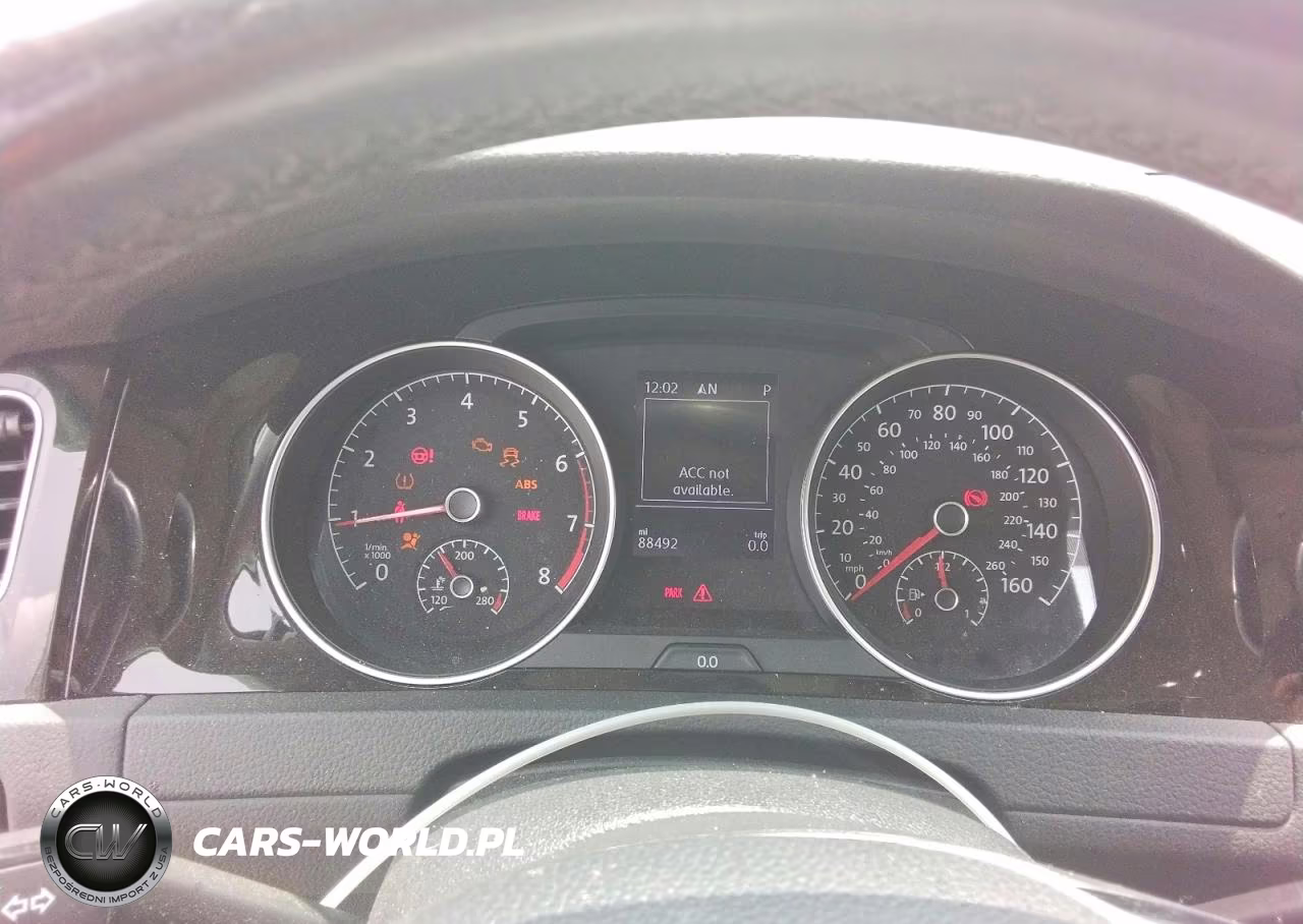 2017 Volkswagen Golf S VIN:3VW217AUXHM036056 - 9