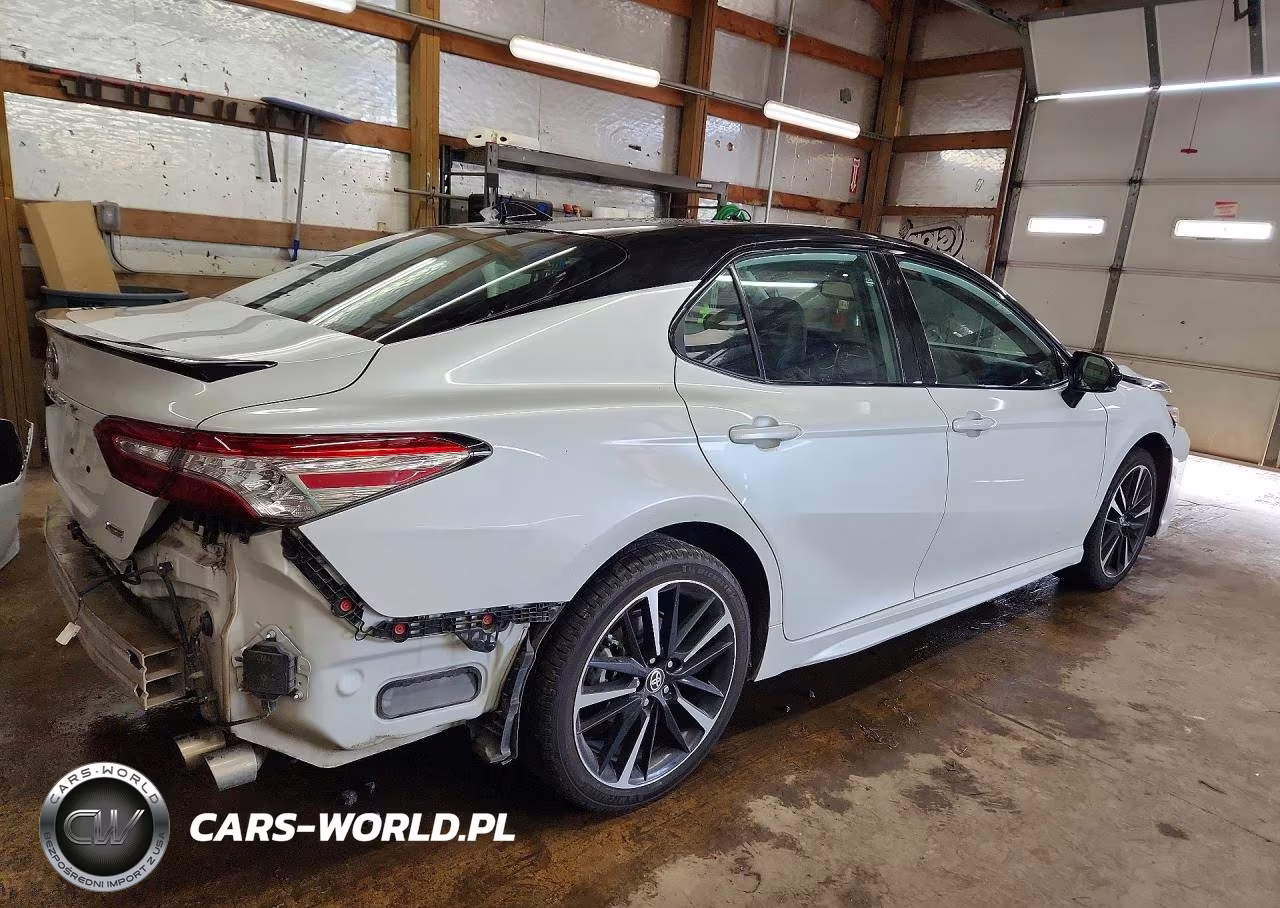 2020 Toyota Camry Xse VIN:4T1K61AK9LU397617 - 3