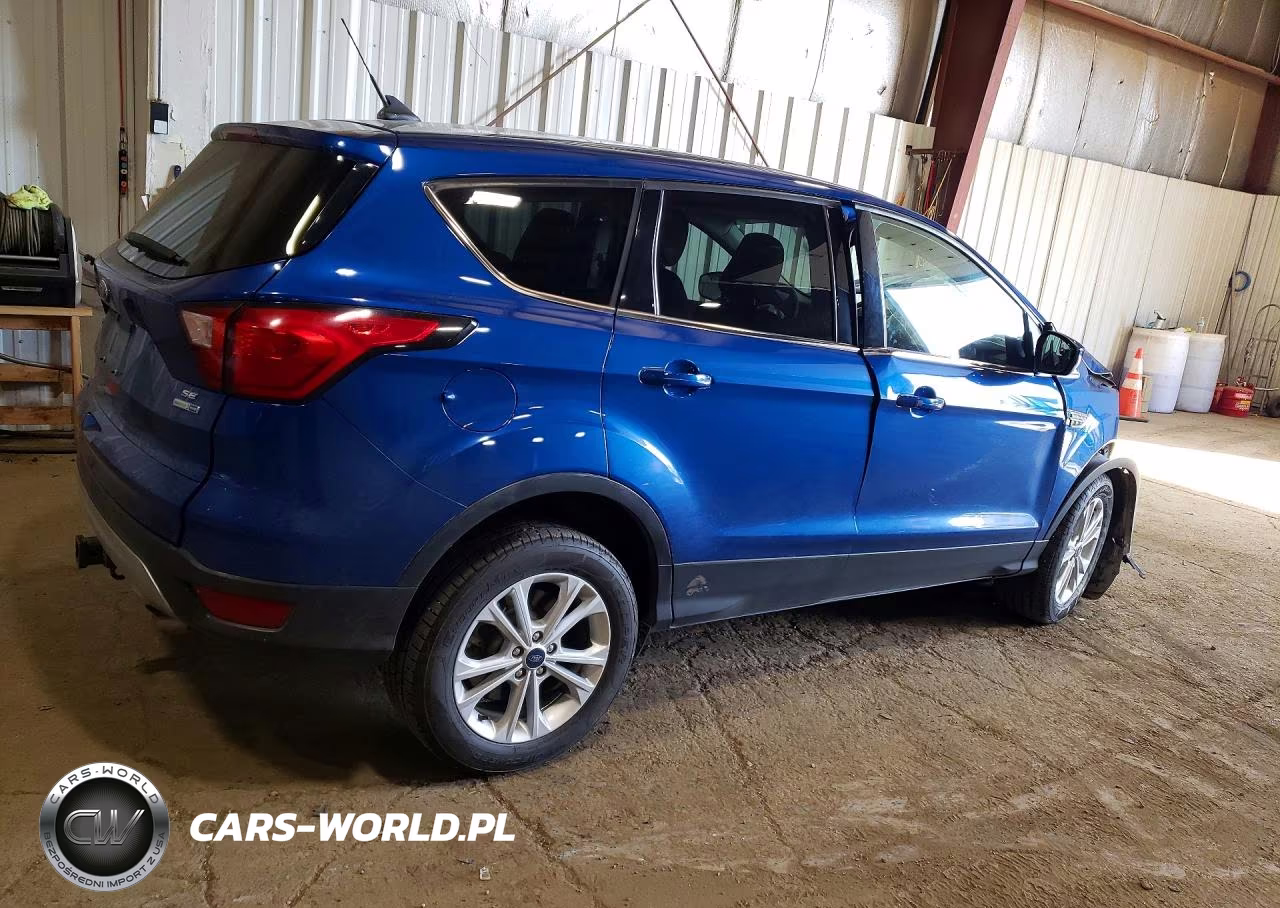2019 Ford Escape Se VIN:1FMCU9GD0KUA80728 - 3