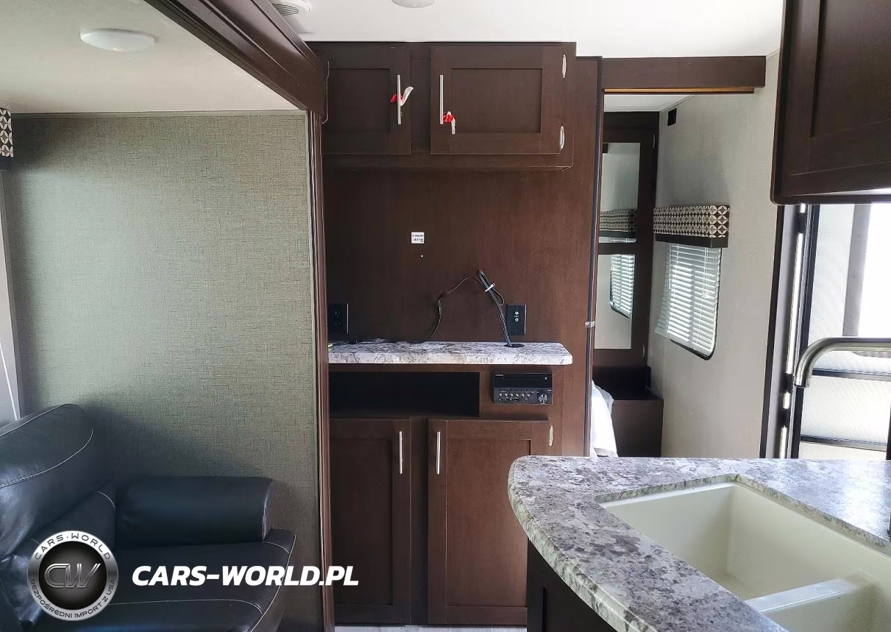 2019 Kz-Rv Sportsmen Camper VIN:4EZTU3323K5053134 - 5