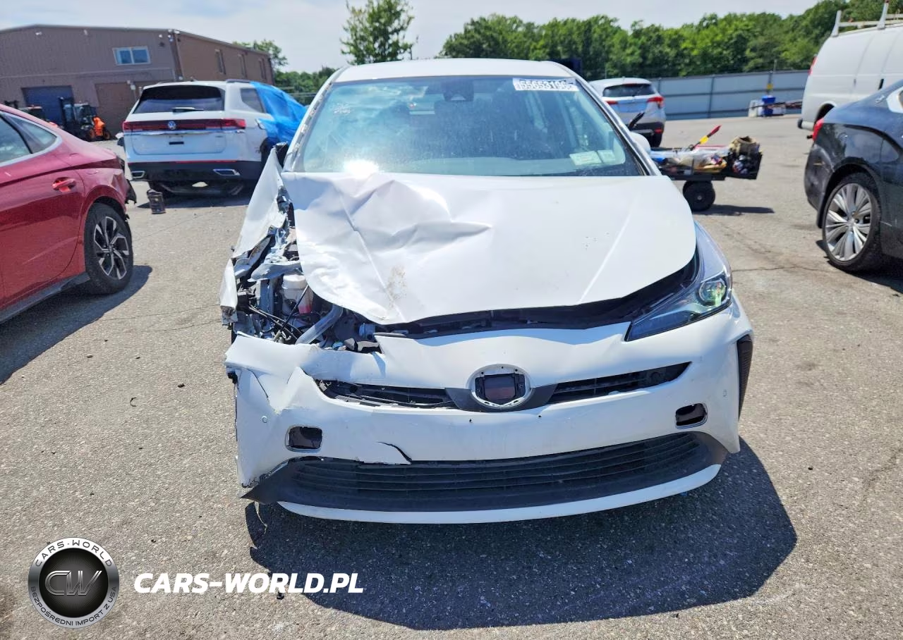 2022 Toyota Prius Le VIN:JTDKAMFU8N3176548 - 5