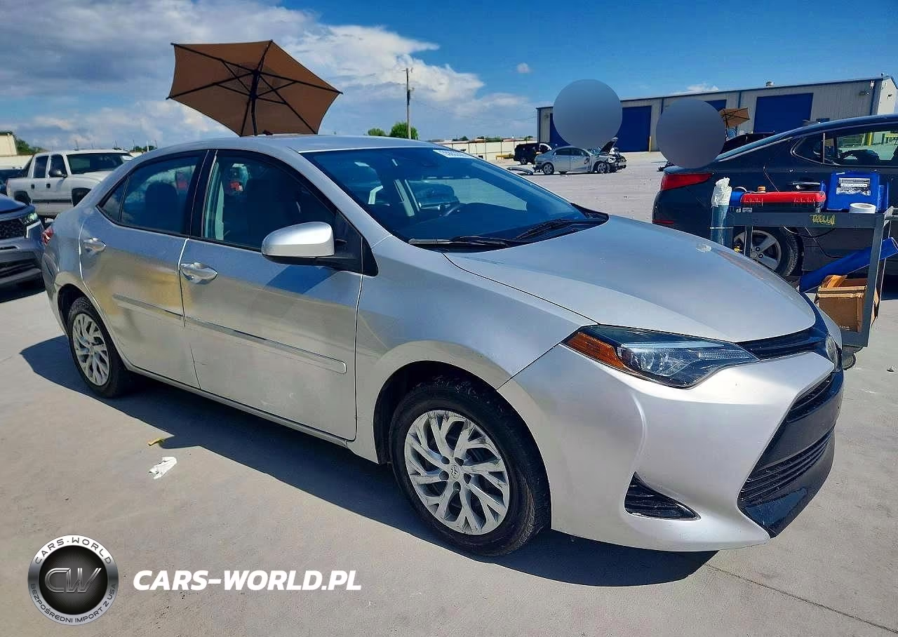 2017 Toyota Corolla VIN:5YFBURHE6HP712306 - 4