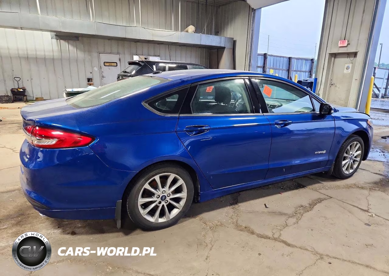 2017 Ford Fusion Se Hybrid VIN:3FA6P0LUXHR262730 - 3