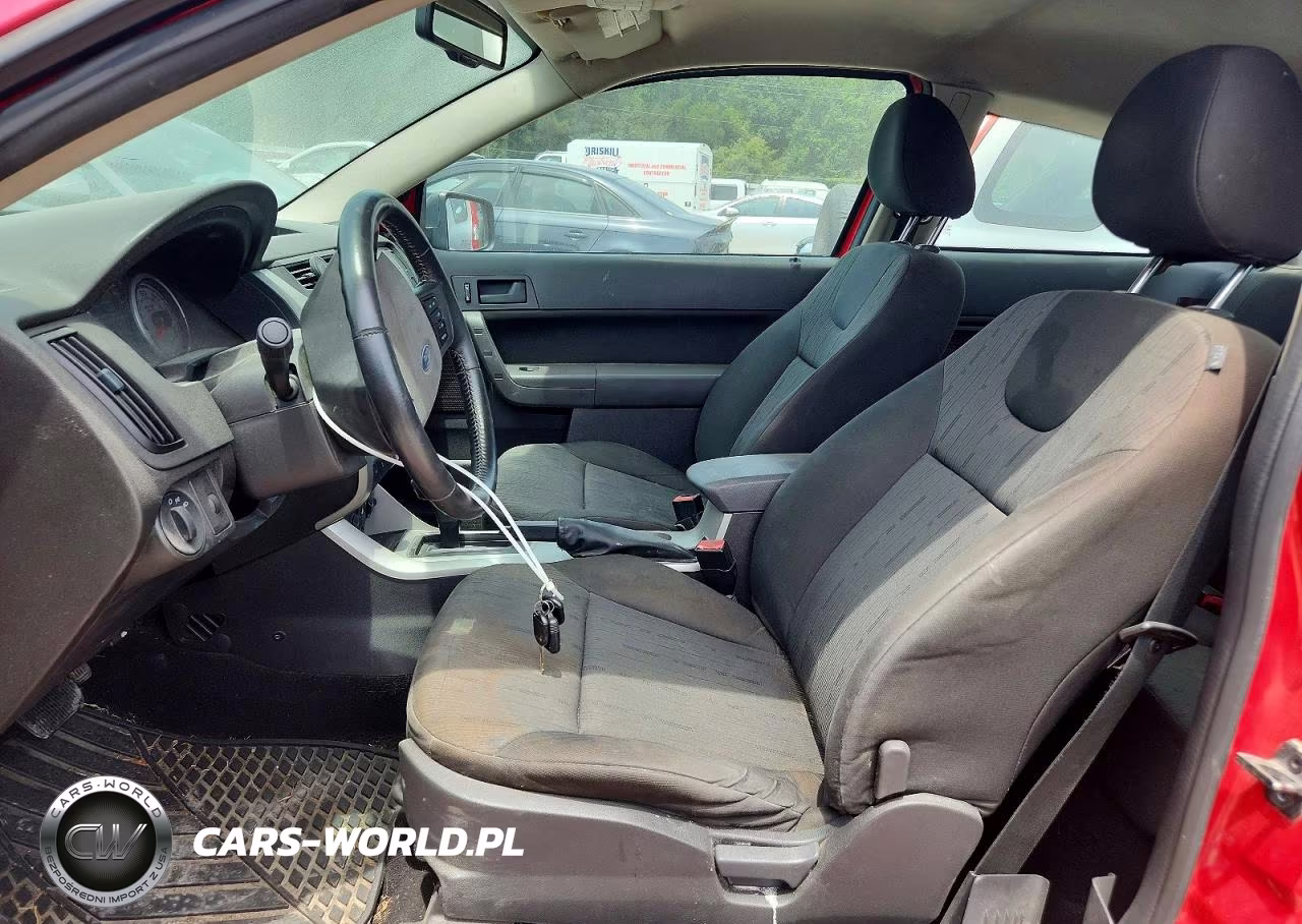2008 Ford Focus Se VIN:1FAHP33N58W257886 - 7