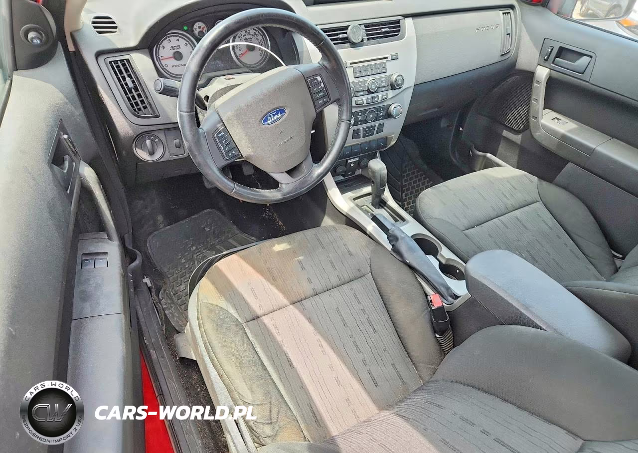 2008 Ford Focus Se VIN:1FAHP33N58W257886 - 8
