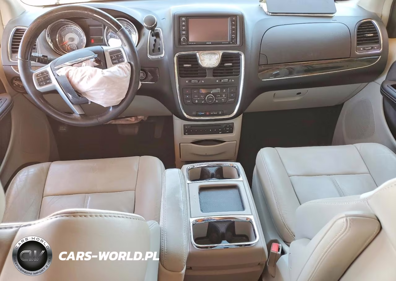 2012 Chrysler Town & Country Limited VIN:2C4RC1GG7CR200097 - 8