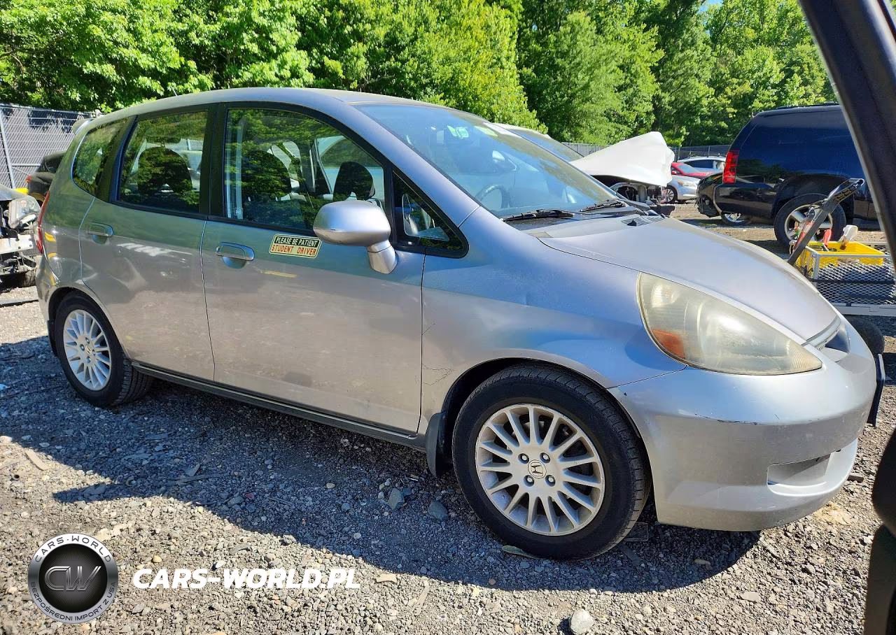 2007 Honda Fit VIN:JHMGD38447S019000 - 4