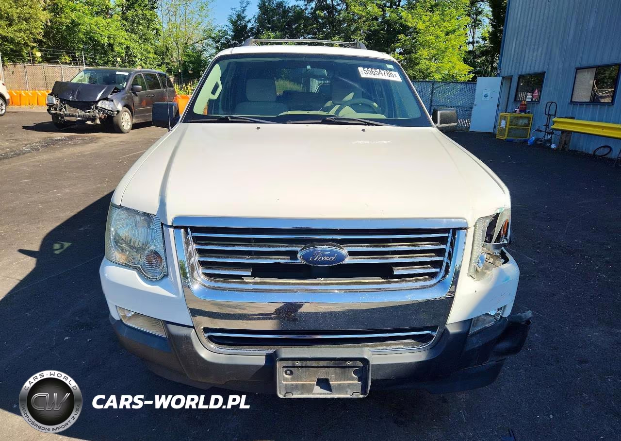 2007 Ford Explorer Xlt VIN:1FMEU73897UA82636 - 5