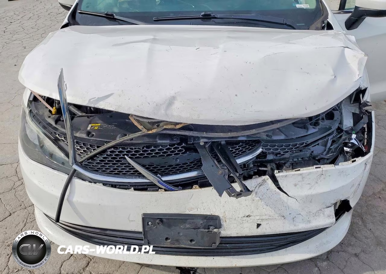 2020 Chrysler Voyager Lxi VIN:2C4RC1DG4LR164518 - 12