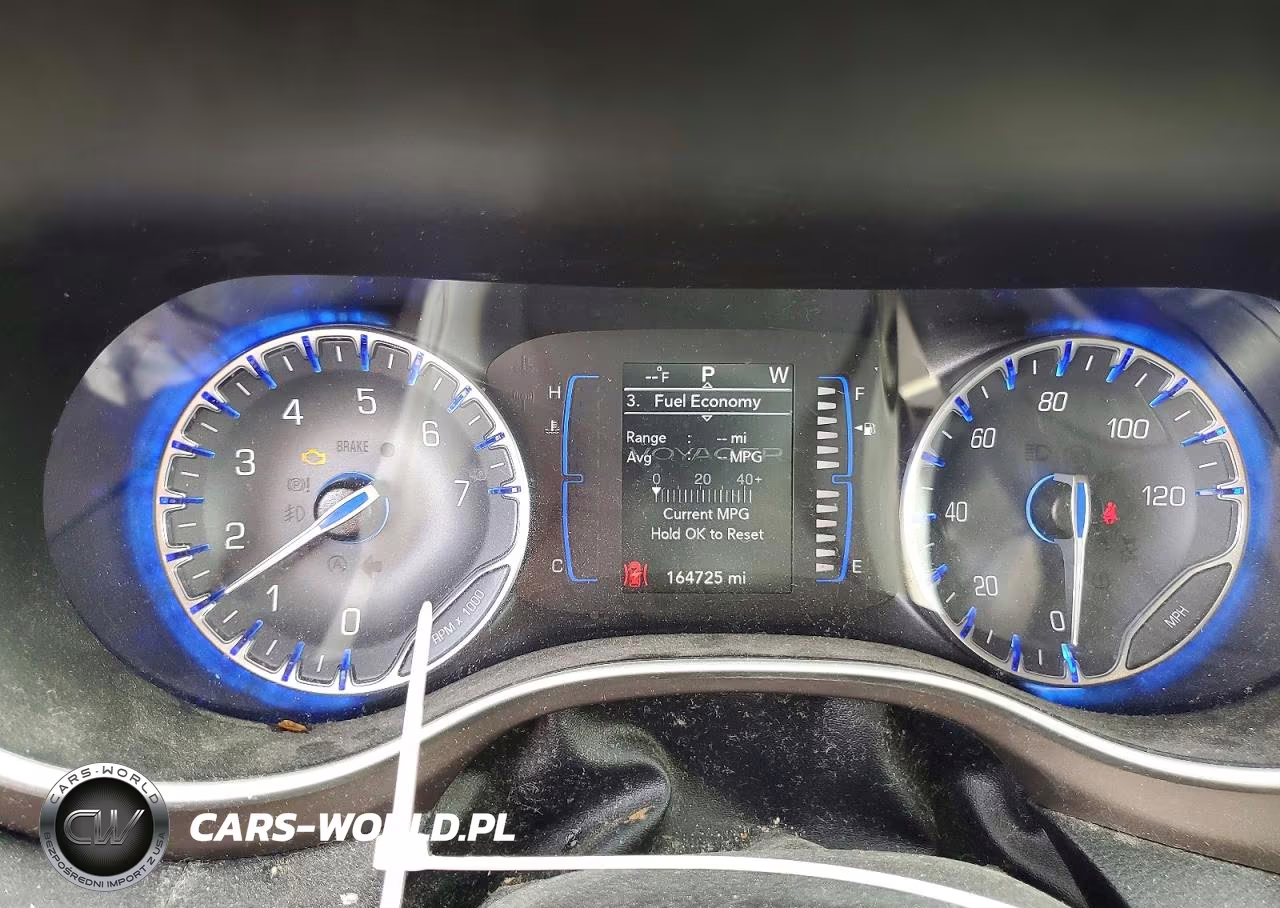 2020 Chrysler Voyager Lxi VIN:2C4RC1DG4LR164518 - 9