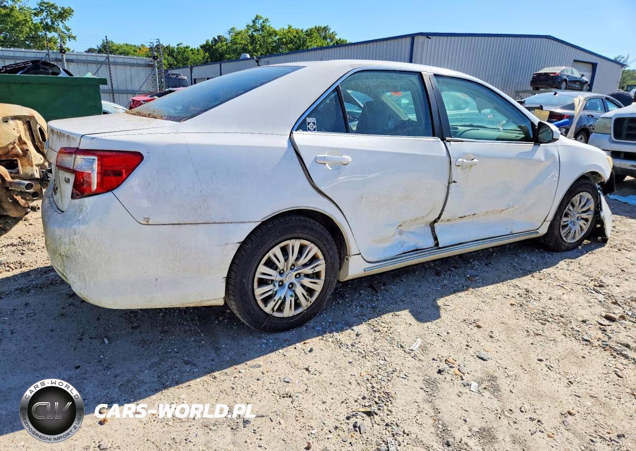 2012 Toyota Camry Le VIN:4T4BF1FK1CR205850 - 3