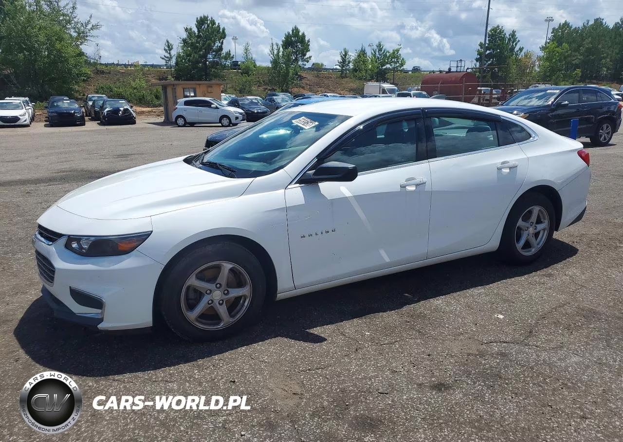 2017 Chevrolet Malibu Ls – zdjęcie 1 z 12