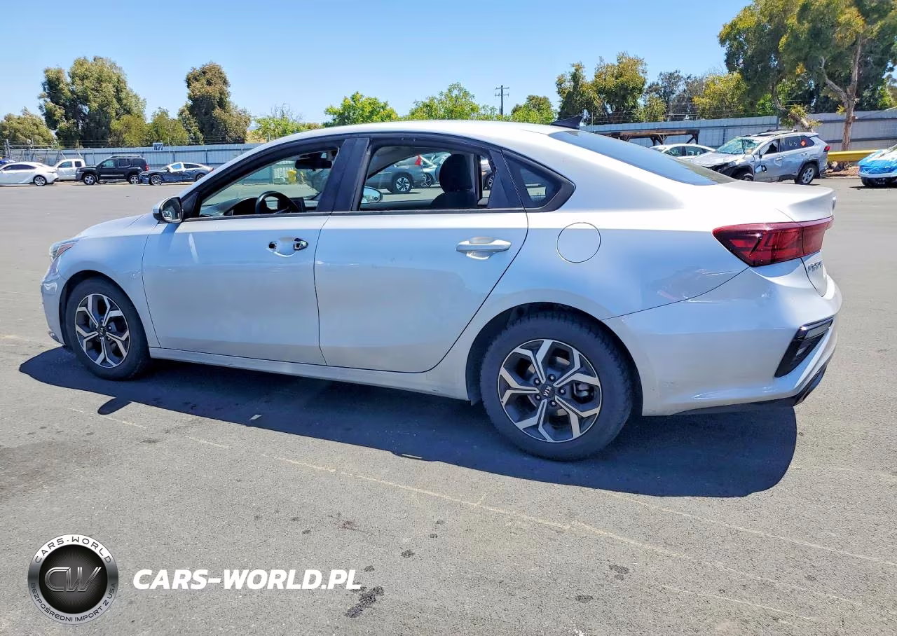 2021 Kia Forte Lxs VIN:3KPF24AD0ME321367 - 2