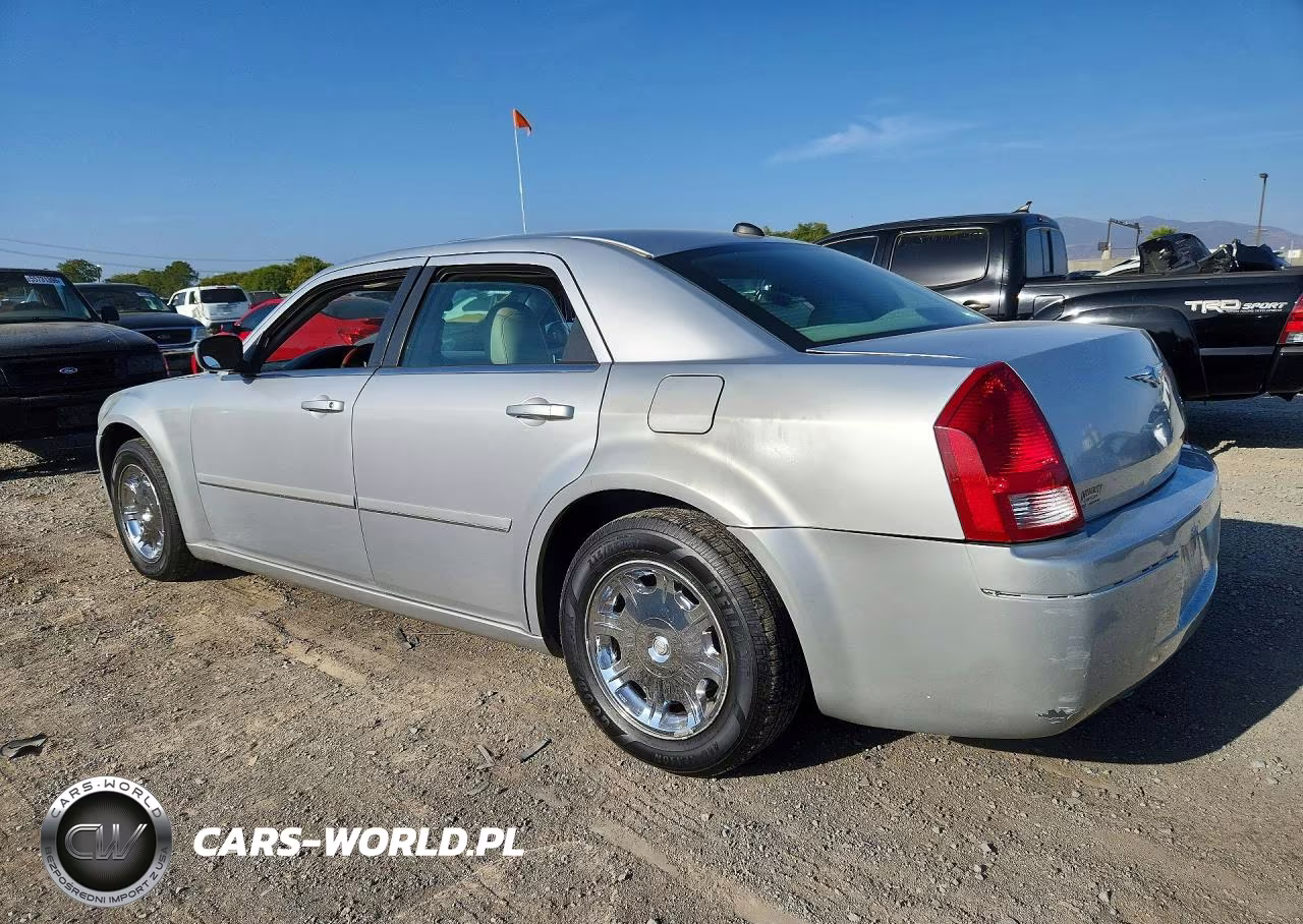 2005 Chrysler 300 VIN:2C3JA53G45H553958 - 2