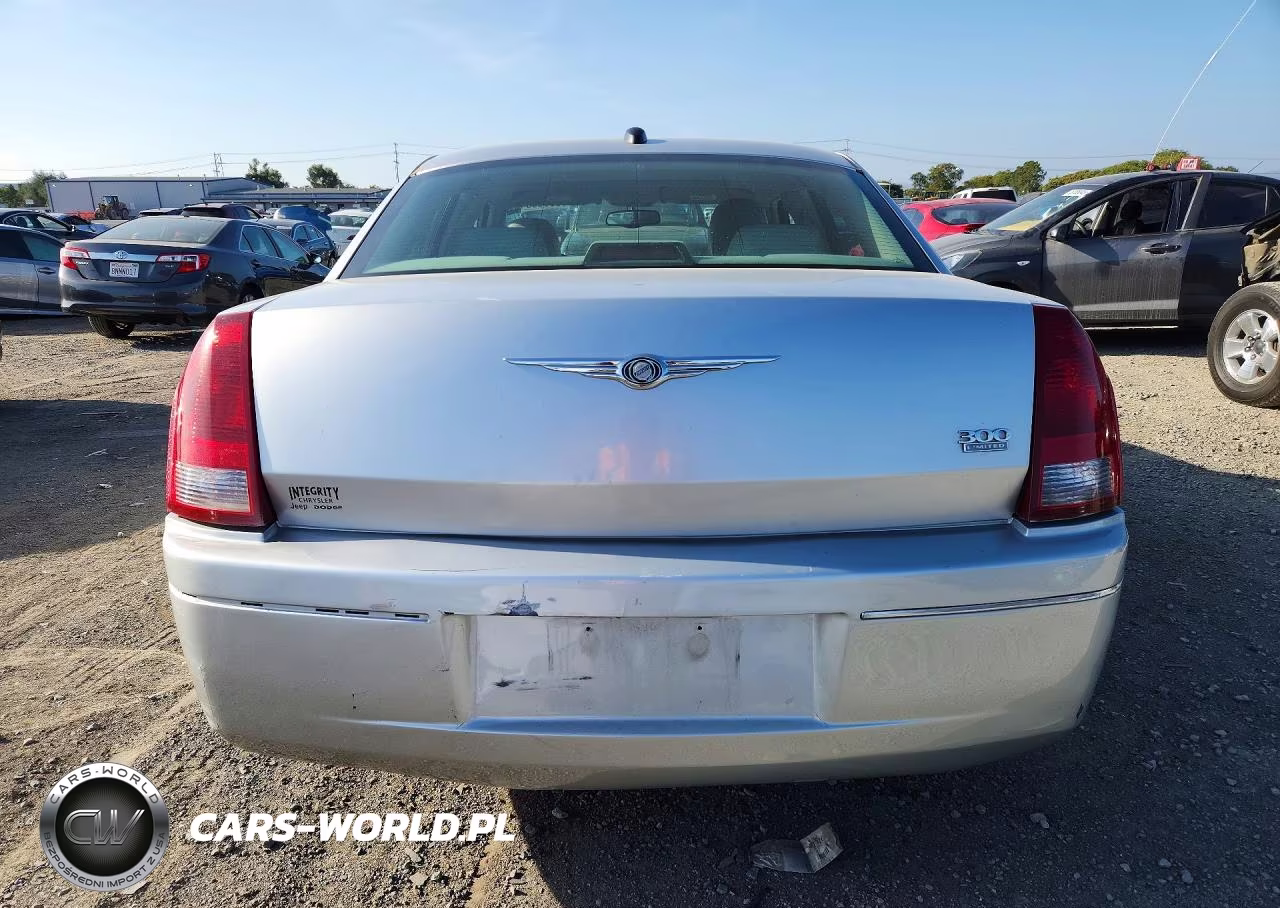 2005 Chrysler 300 VIN:2C3JA53G45H553958 - 7