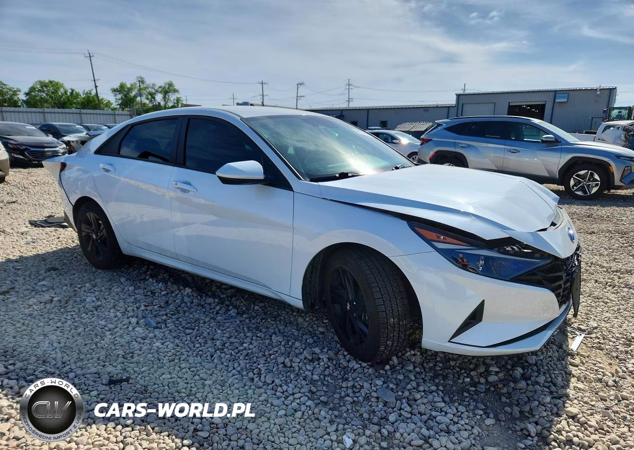 2022 Hyundai Elantra Sel VIN:5NPLS4AGXNH057343 - 4