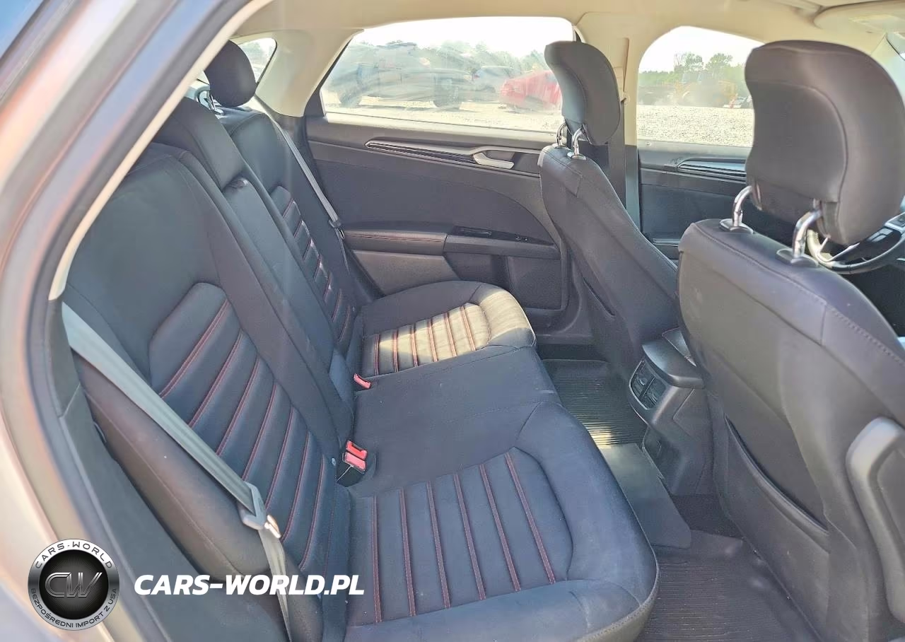 2013 Ford Fusion Se VIN:3FA6P0HR7DR198788 - 10
