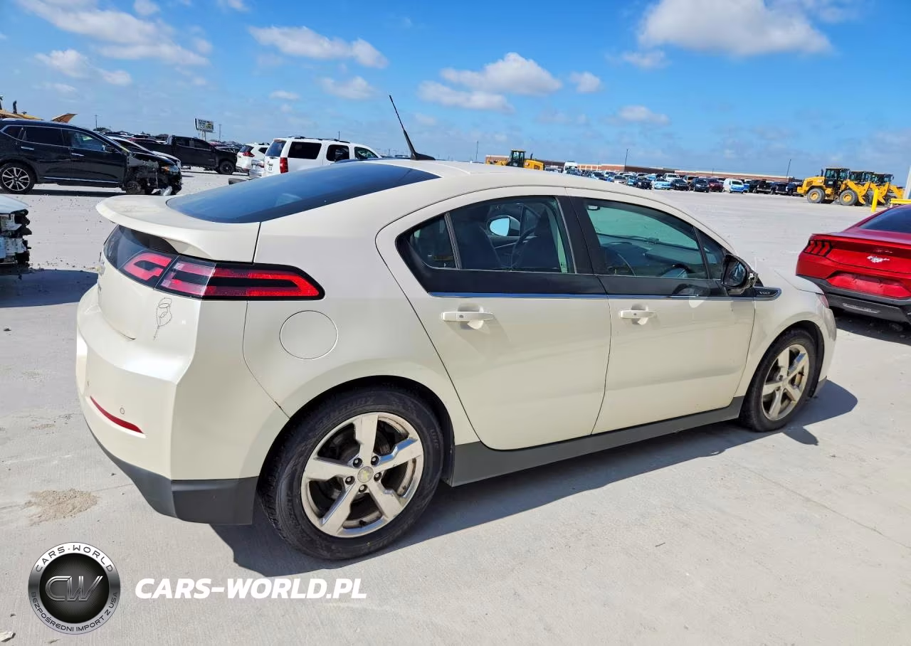 2013 Chevrolet Volt VIN:1G1RD6E44DU106436 - 3